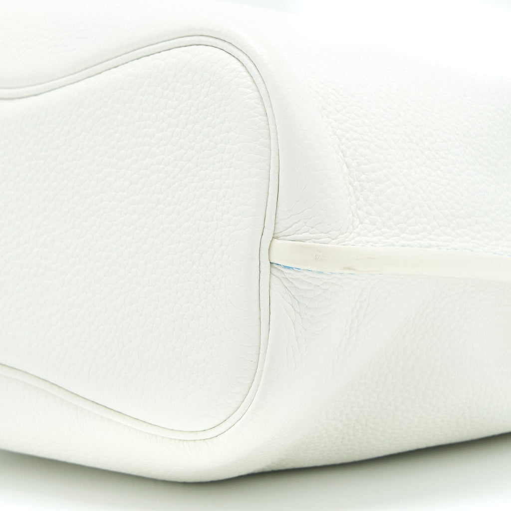 hermes-so-kelly-26-blanc-blue-shw-stamp-square-o