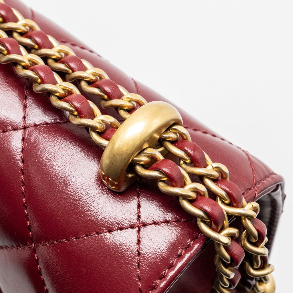 chanel-gold-crush-mini-flap-bag-calfskin-red-ghw-microchip