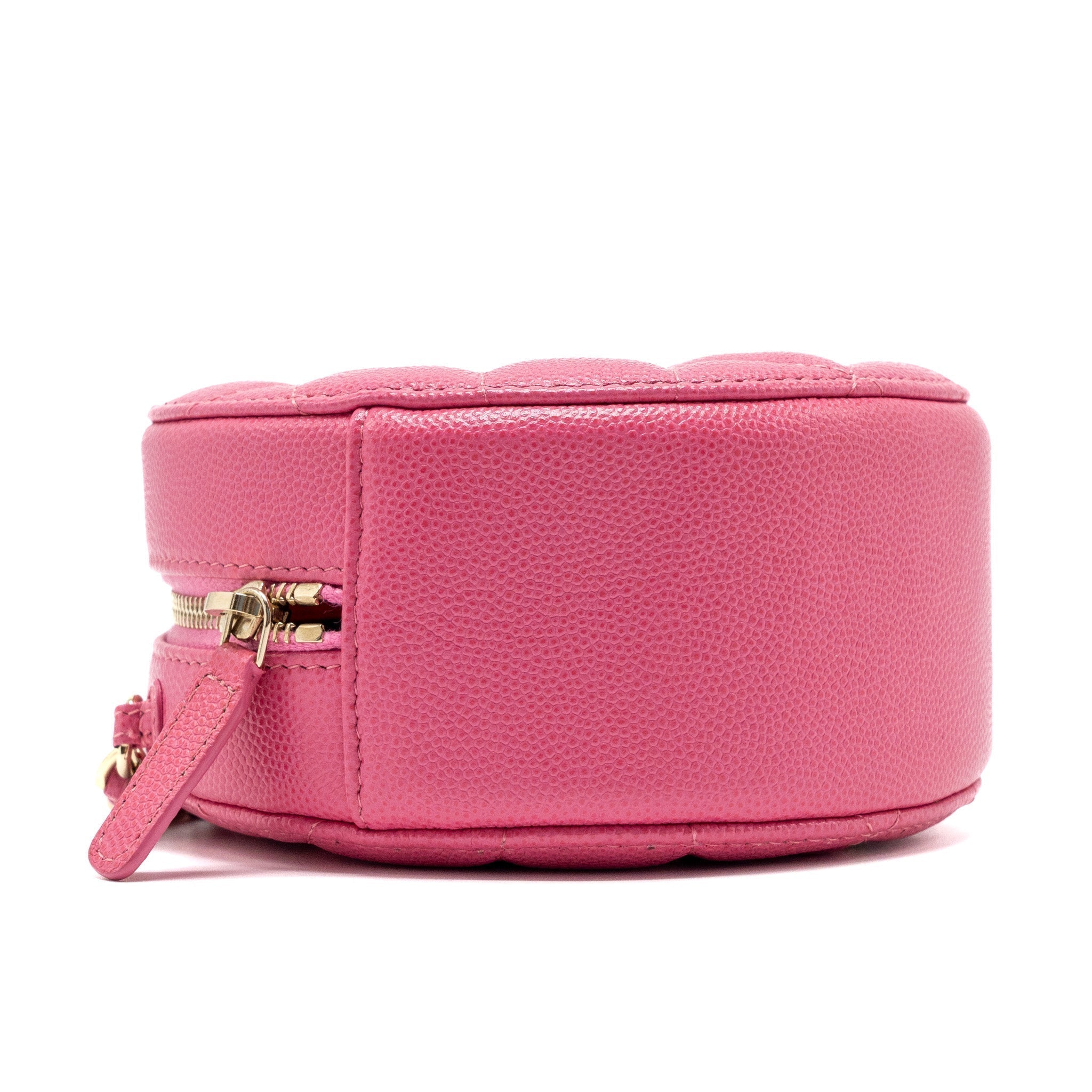 chanel-round-vanity-with-chain-caviar-pink-lghw