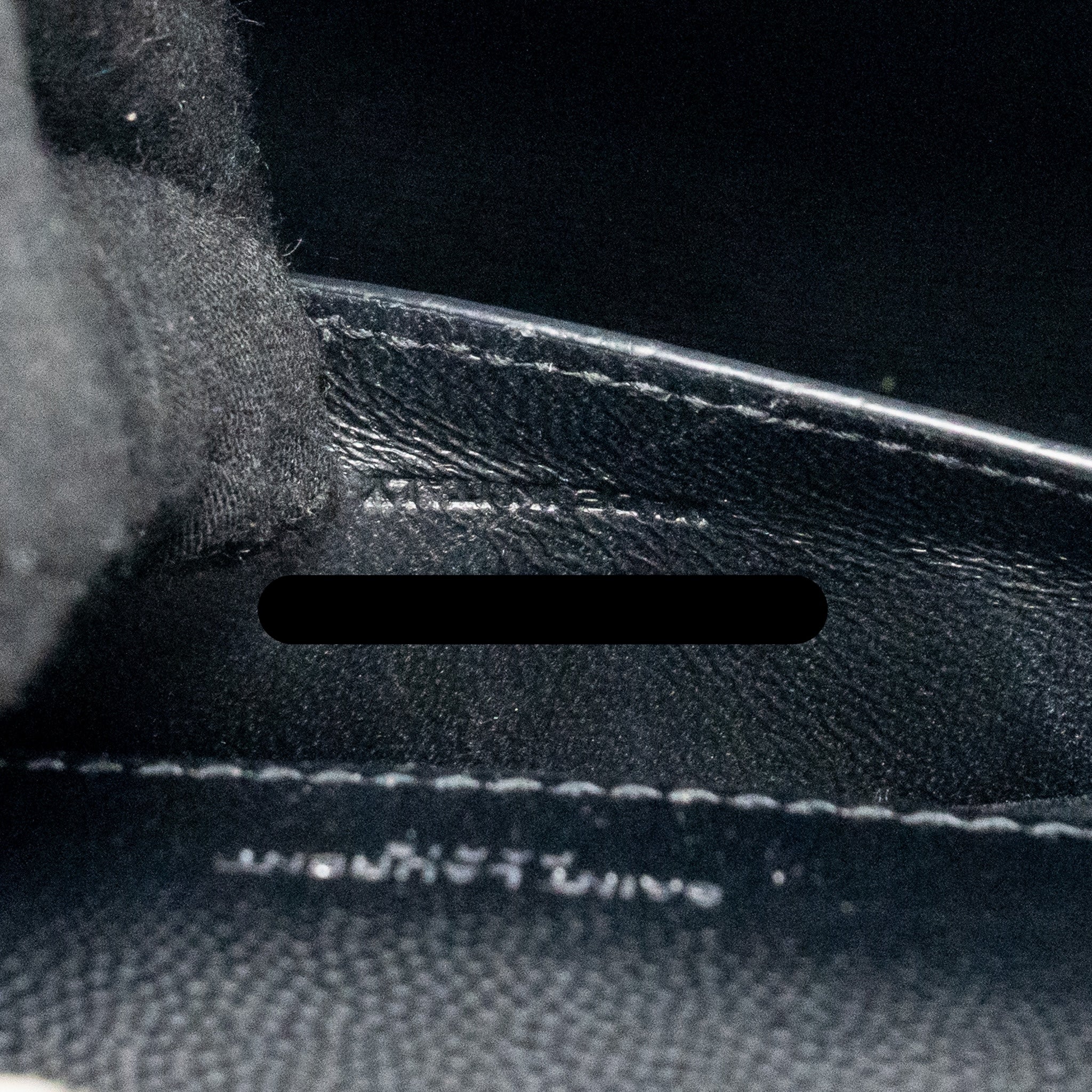 saint-laurent-ysl-medium-envelop-bag-grained-calfskin-black-shw