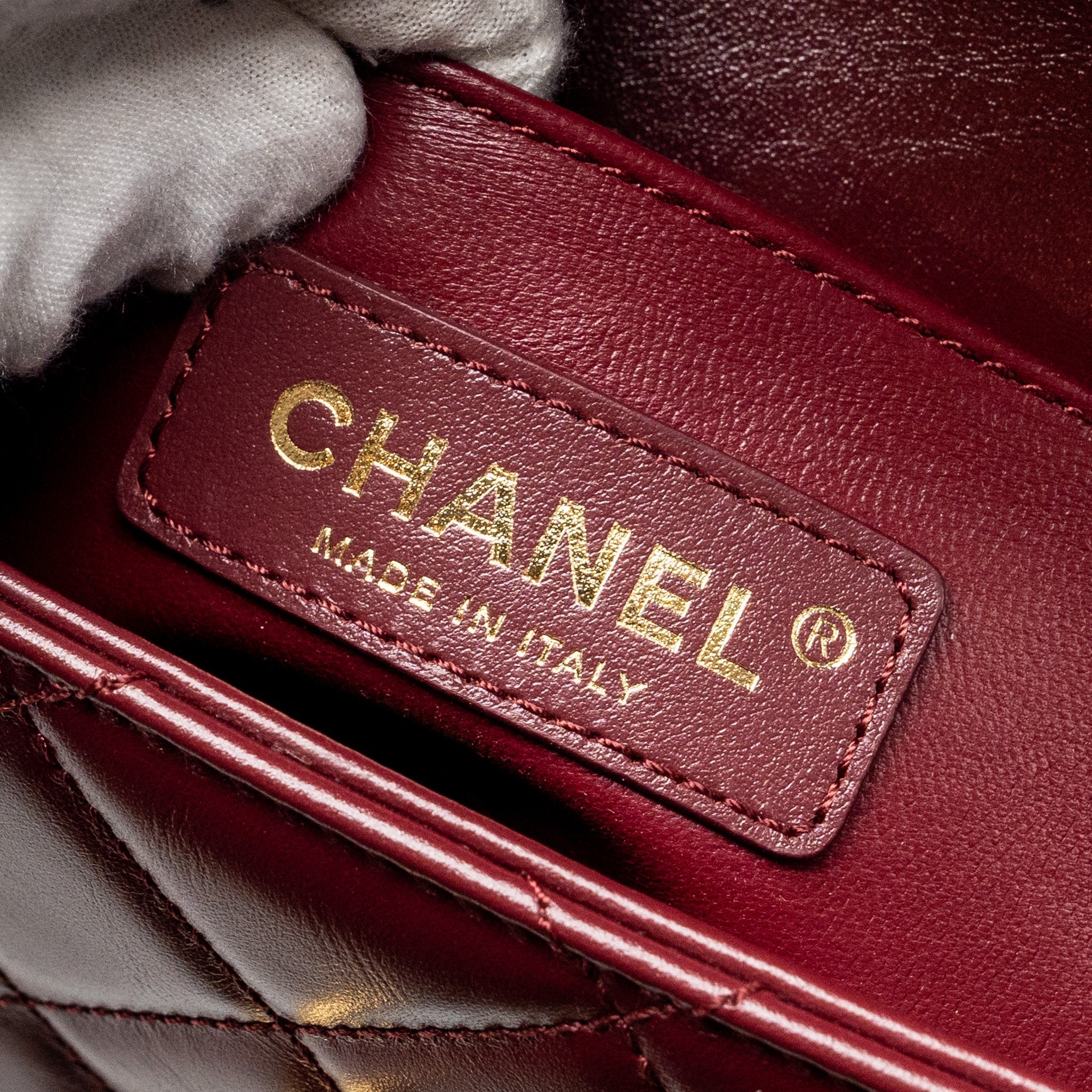 chanel-gold-crush-mini-flap-bag-calfskin-red-ghw-microchip