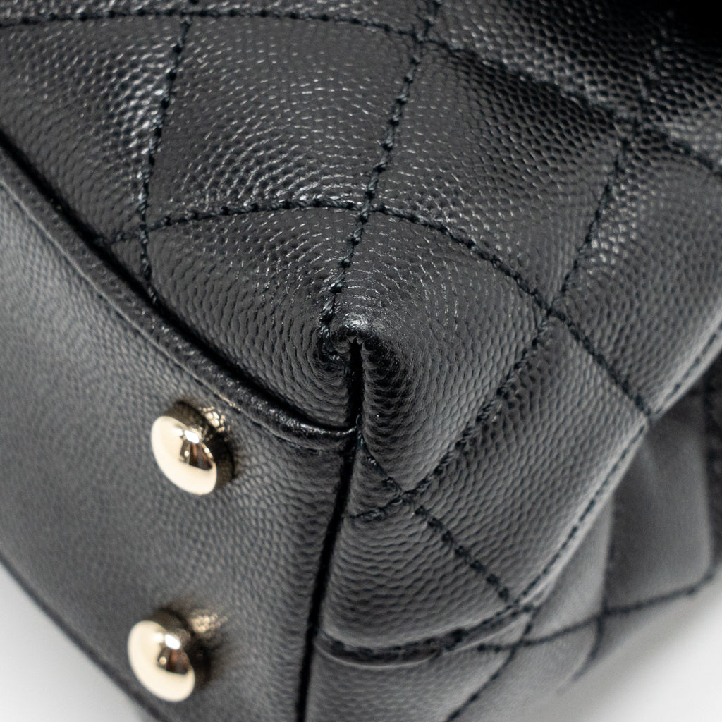chanel-small-coco-handle-caviar-black-lghw-microchip-18