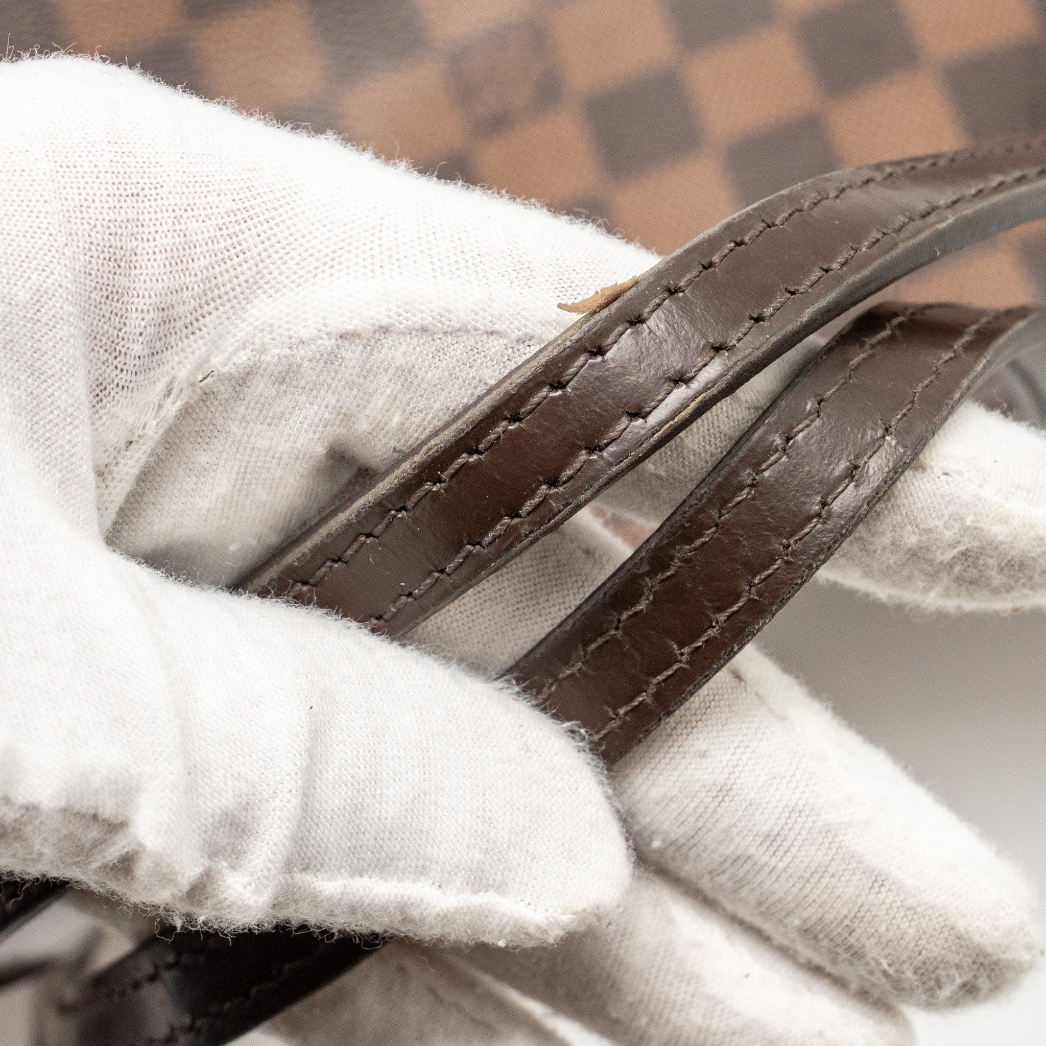 louis-vuitton-neverfull-mm-damier-ebene-canvas-ghw-4