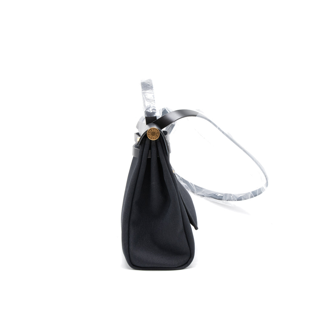 hermes-herbag-zip-31-bag-canvas-black-ghw-stamp-u