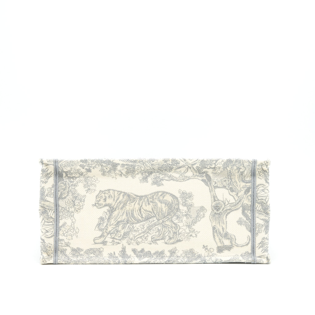 dior-small-book-tote-toile-de-jouy-embroidery-grey