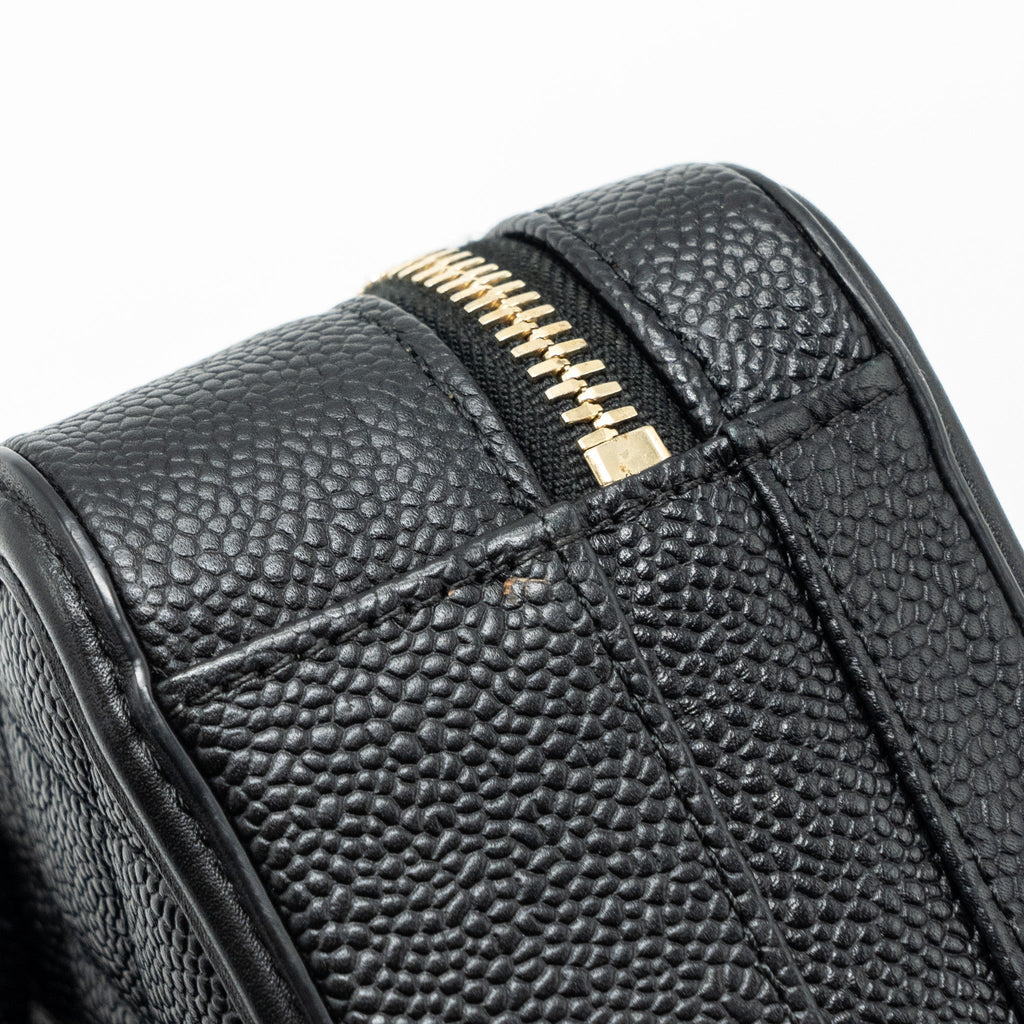 chanel-filigree-vanity-case-caviar-black-ghw-1