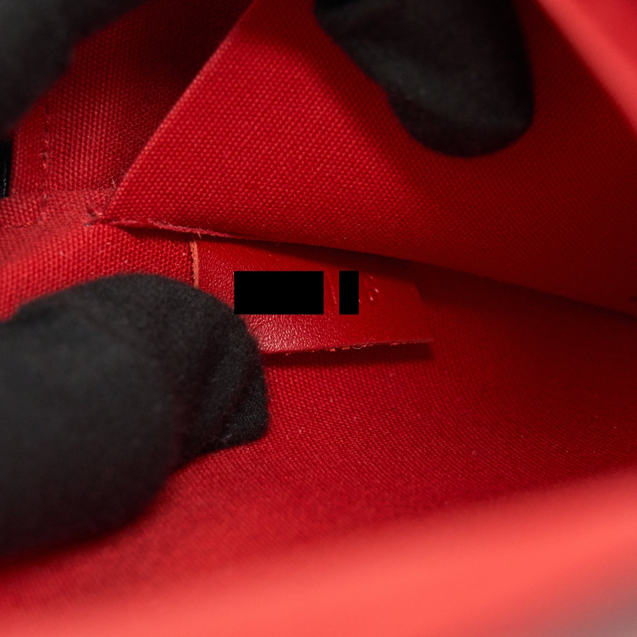 louis-vuitton-pochette-felicie-monogram-patent-leather