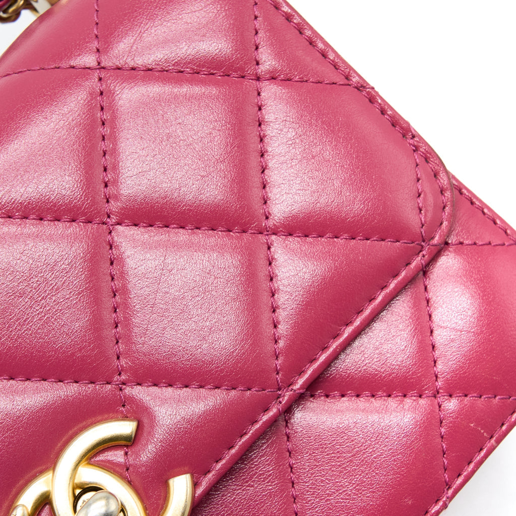 chanel-21a-small-gold-crush-flap-bag-calfskin-raspberry-pink-brushed-ghw-microchip-1