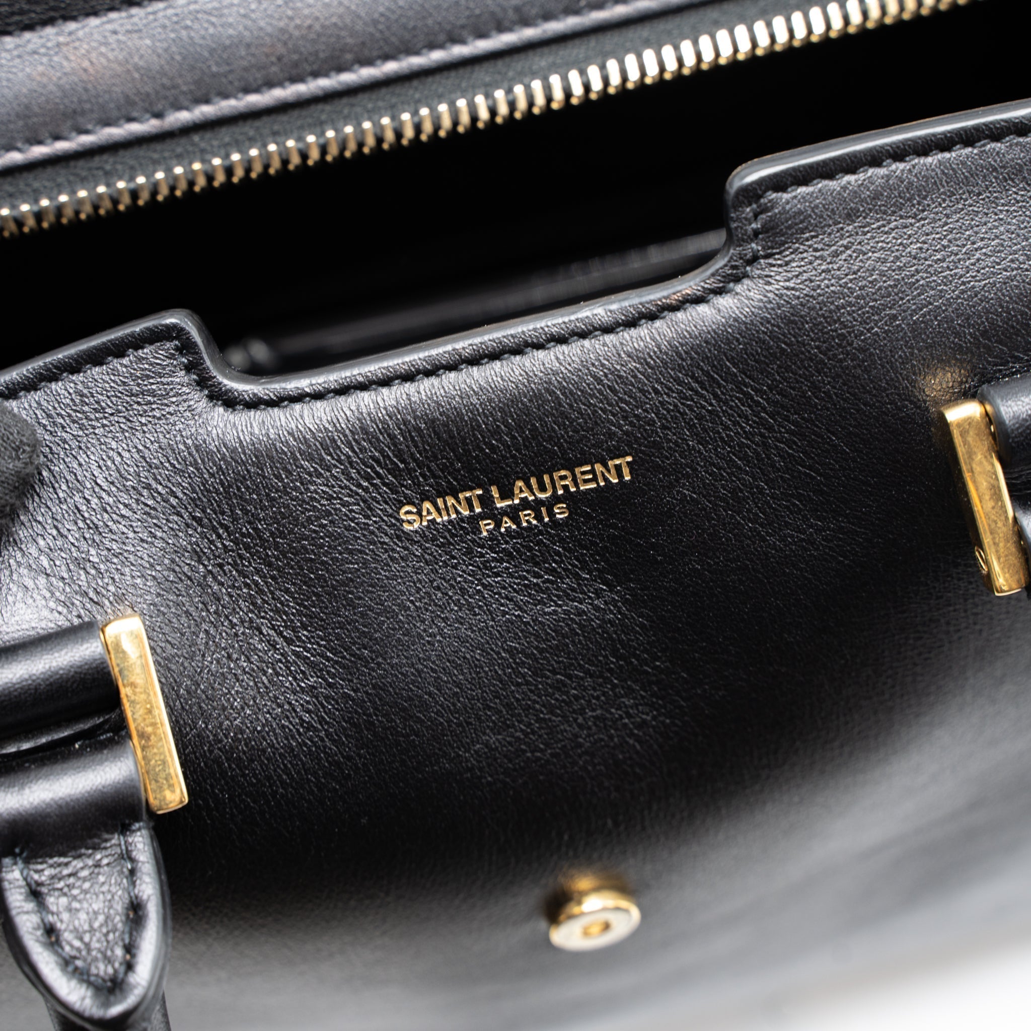 saint-laurent-cabas-tote-calfskin-black-ghw