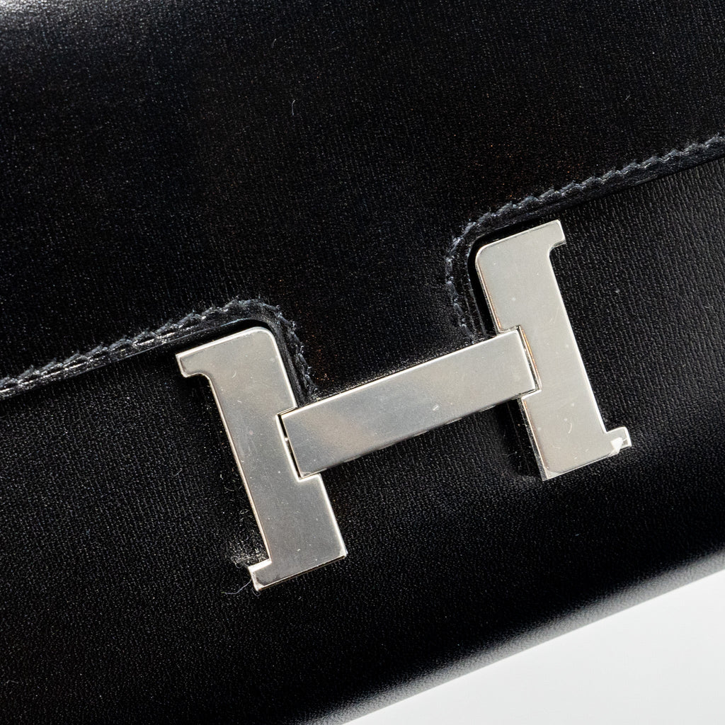 hermes-constance-to-go-box-black-shw-stamp-b-1