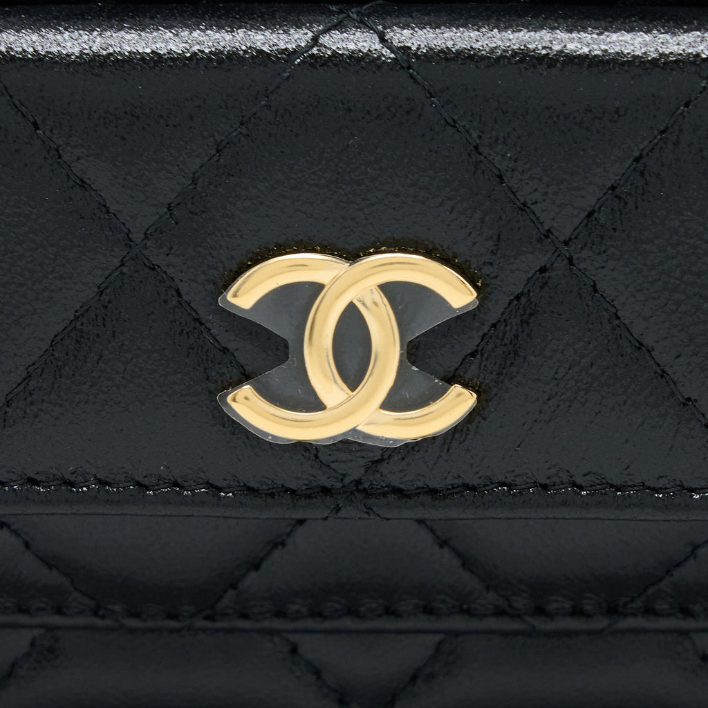 chanel-22k-top-handle-pocket-long-vanity-with-chain-black-ghw-1