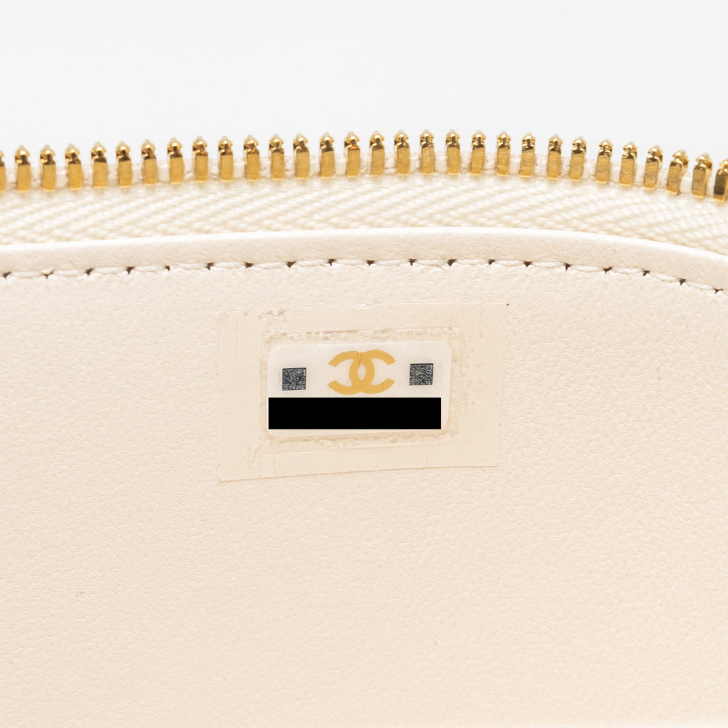 chanel-long-vanity-with-coco-letter-chain-lambskin-white-ghw-microchip