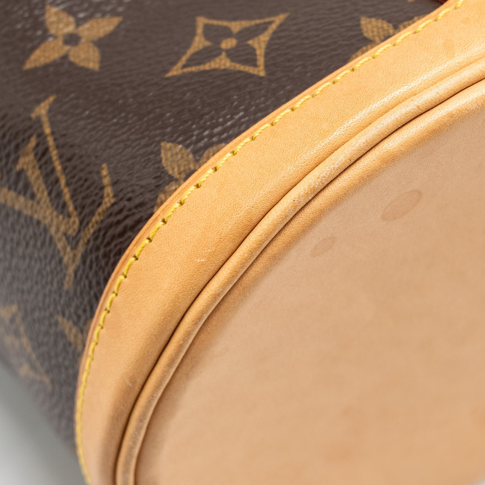 louis-vuitton-duffle-bag-monogram-canvas-ghw-5