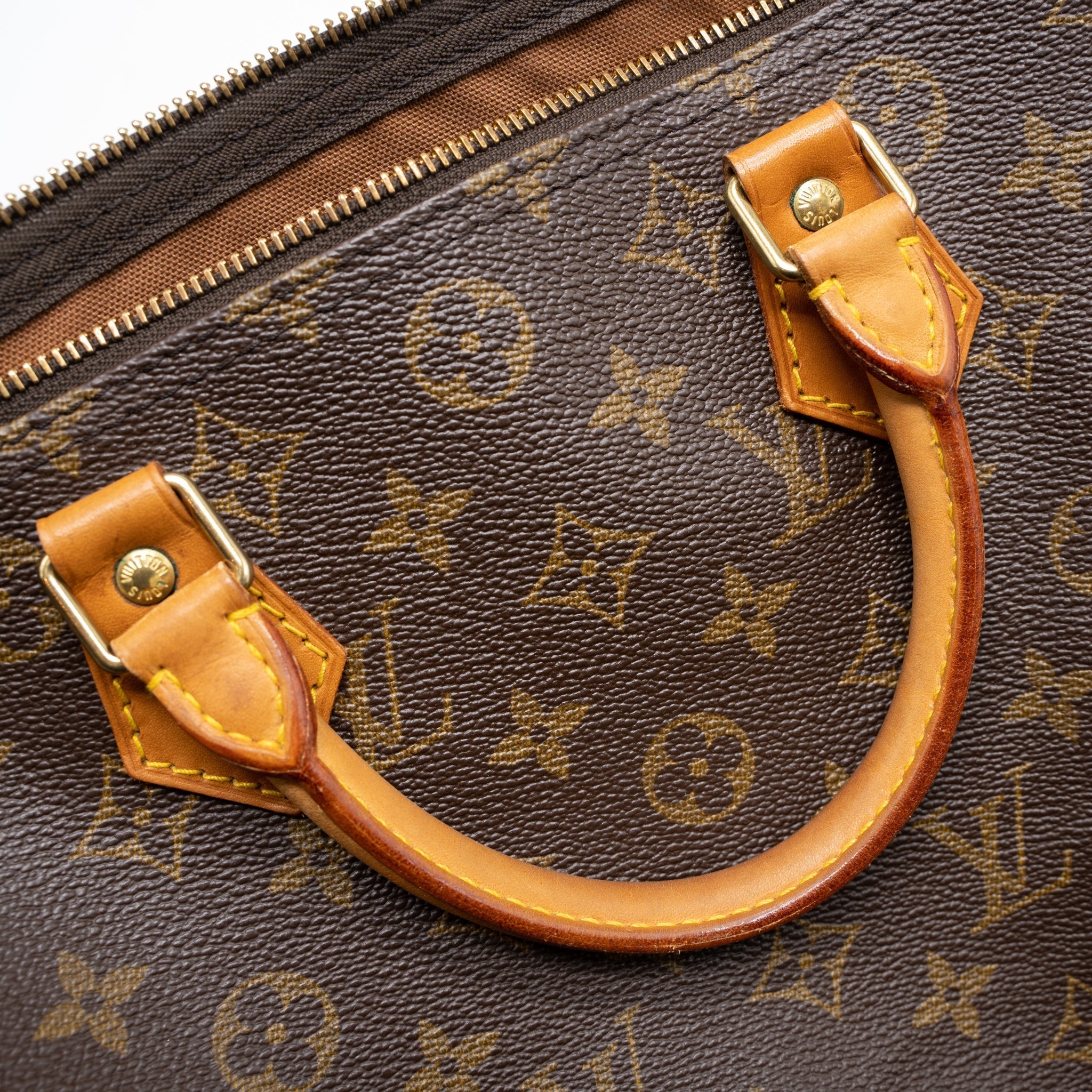 louis-vuitton-speedy-30-monogram-canvas-ghw-1
