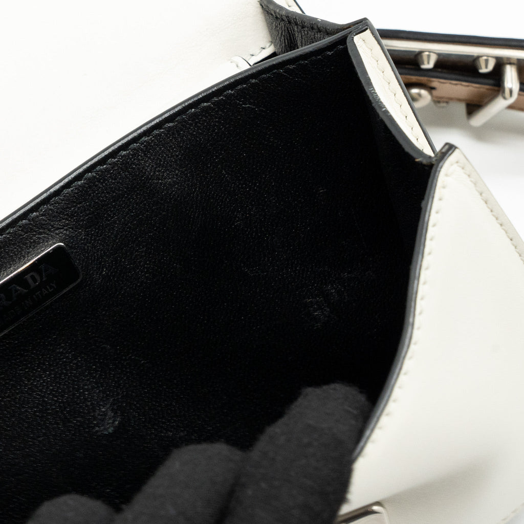 prada-cahier-embellished-two-tone-leather-shoulder-bag-white-caramel-shw