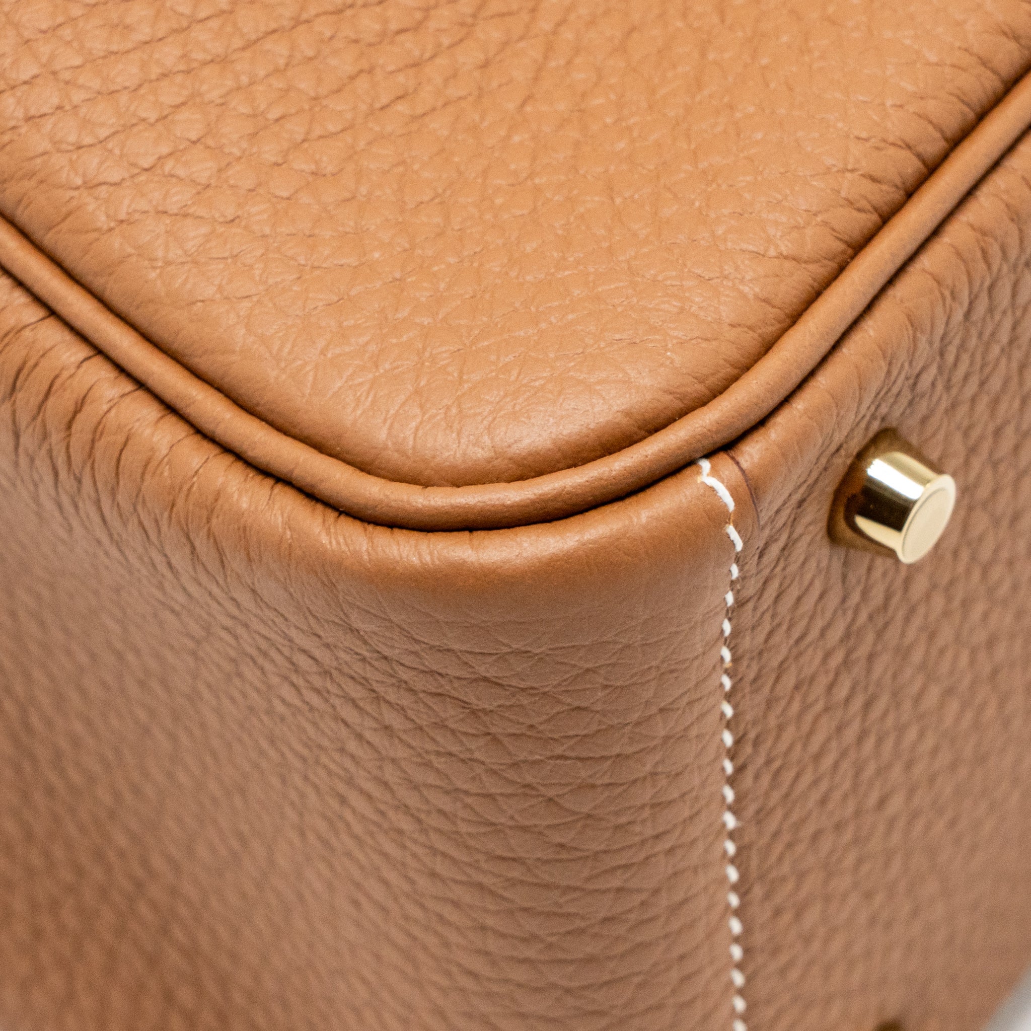 hermes-mini-lindy-ii-clemence-gold-ghw-stamp-k