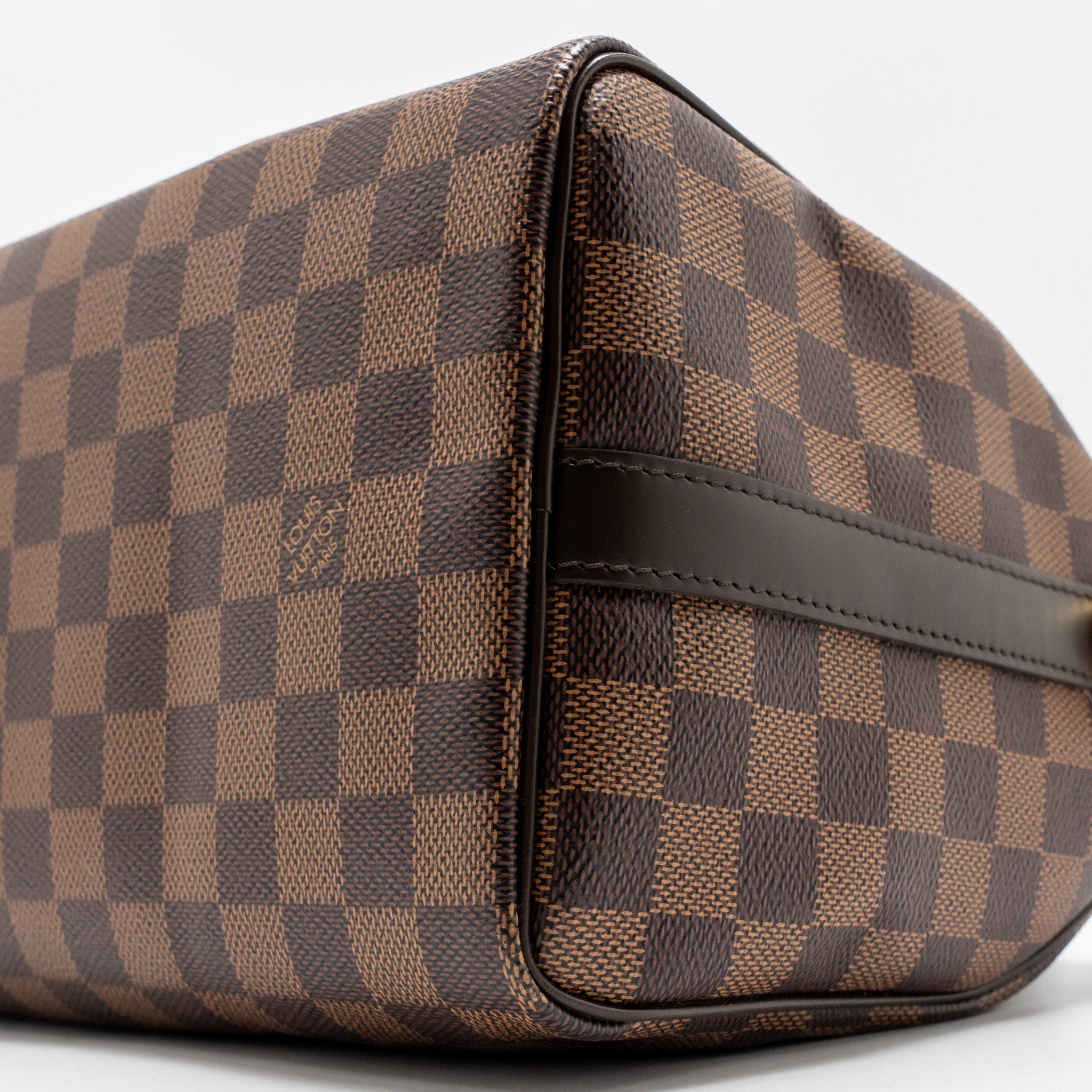 louis-vuitton-speedy-bandouliere-25-damier-ebene-ghw-5