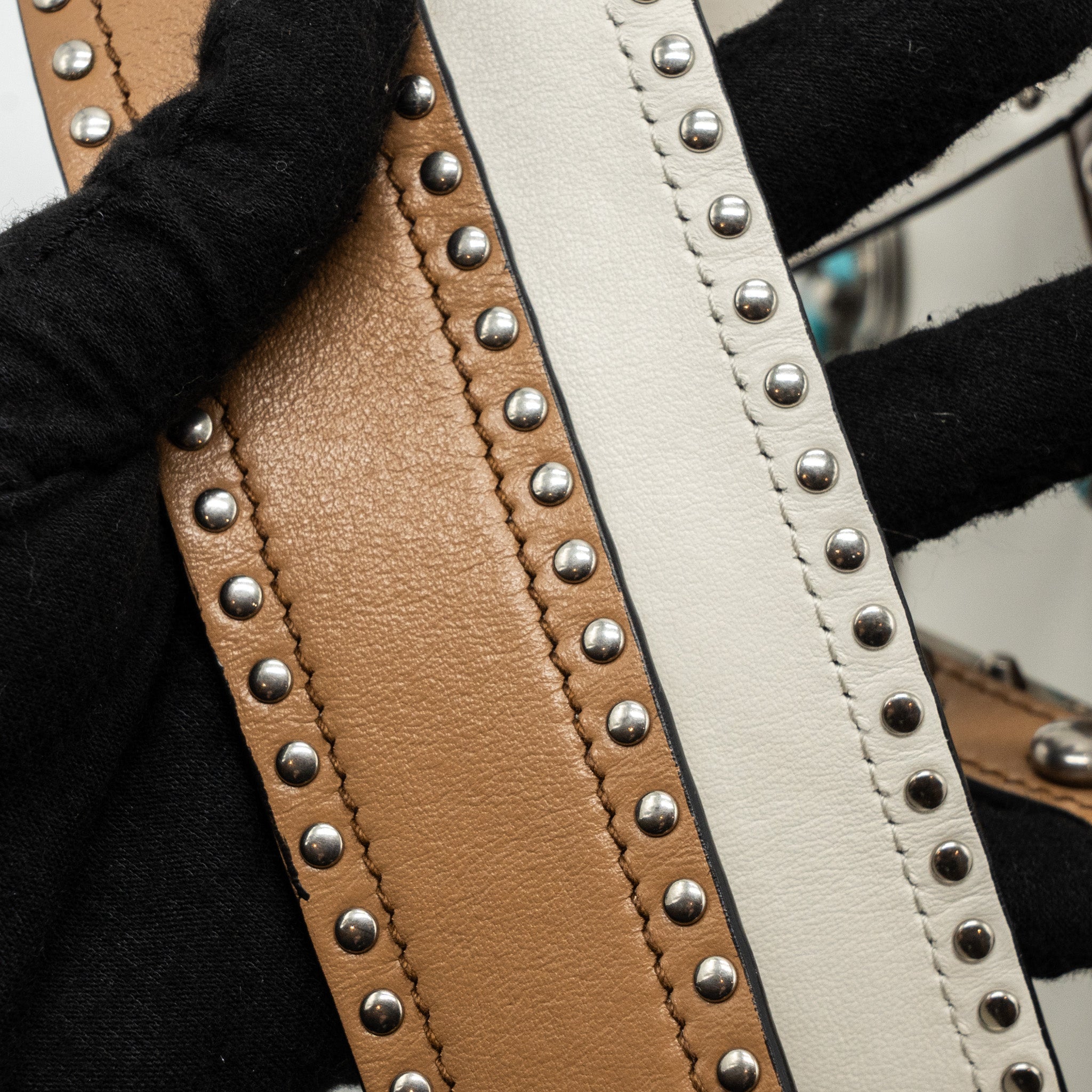prada-cahier-embellished-two-tone-leather-shoulder-bag-white-caramel-shw