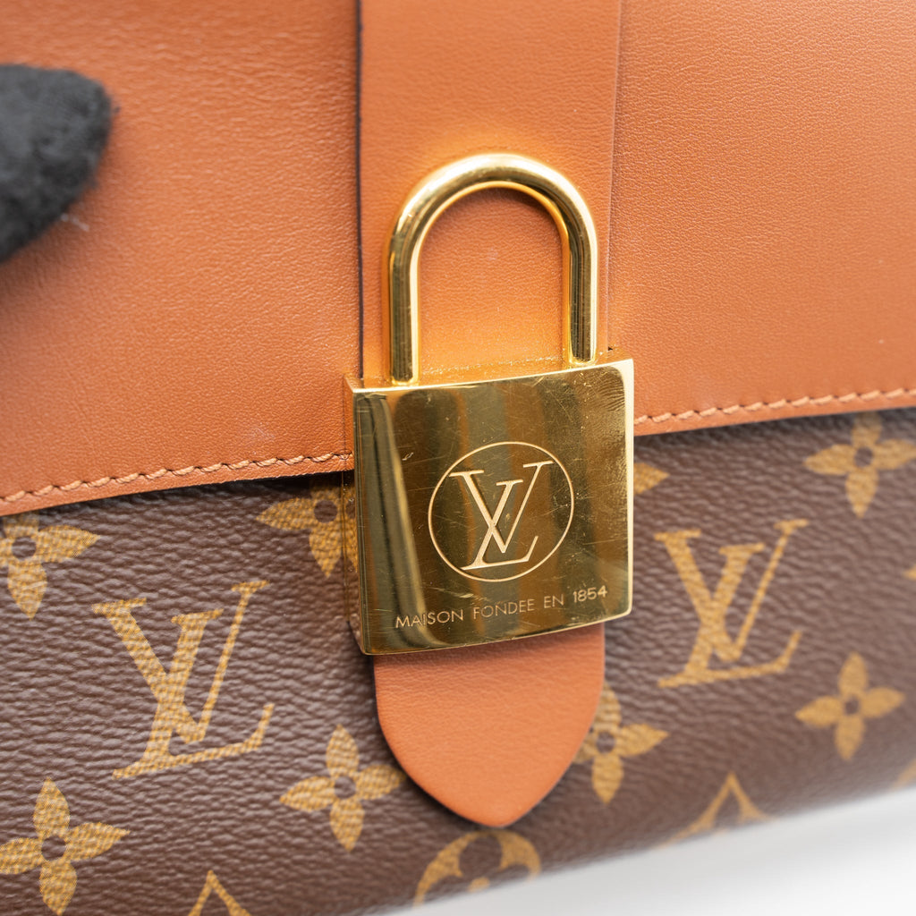 louis-vuitton-locky-bb-monogram-canvas-caramel-ghw
