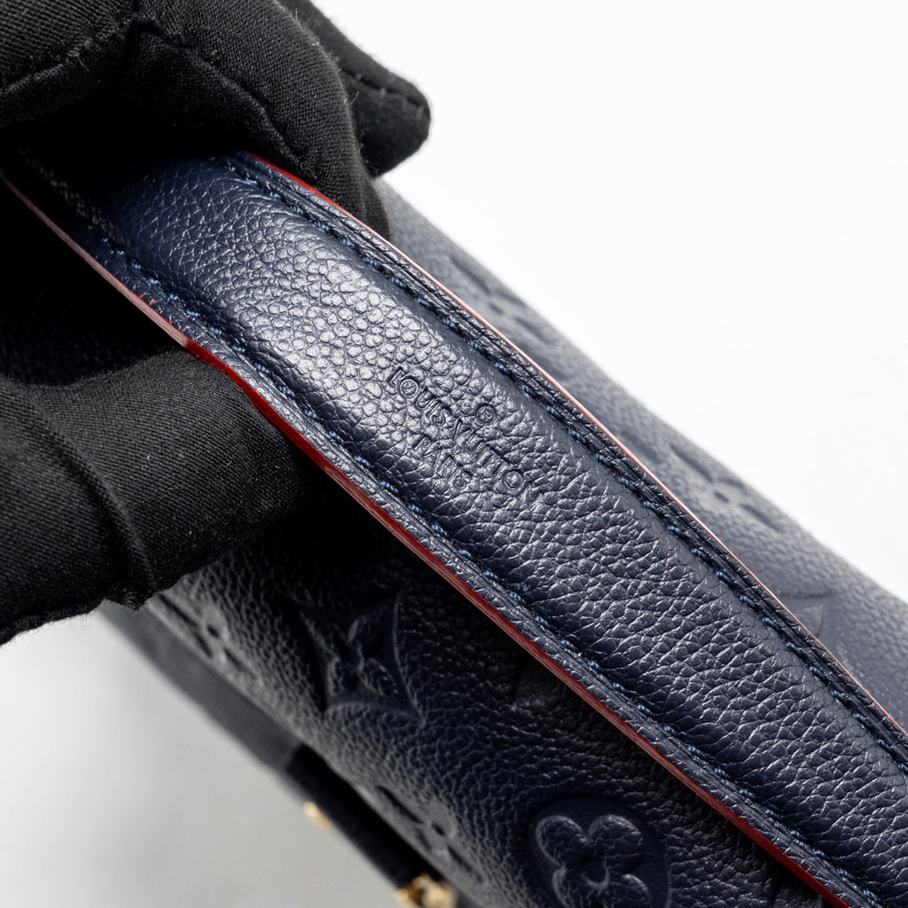 louis-vuitton-pochette-metis-monogram-empreinete-leather-navy-ghw