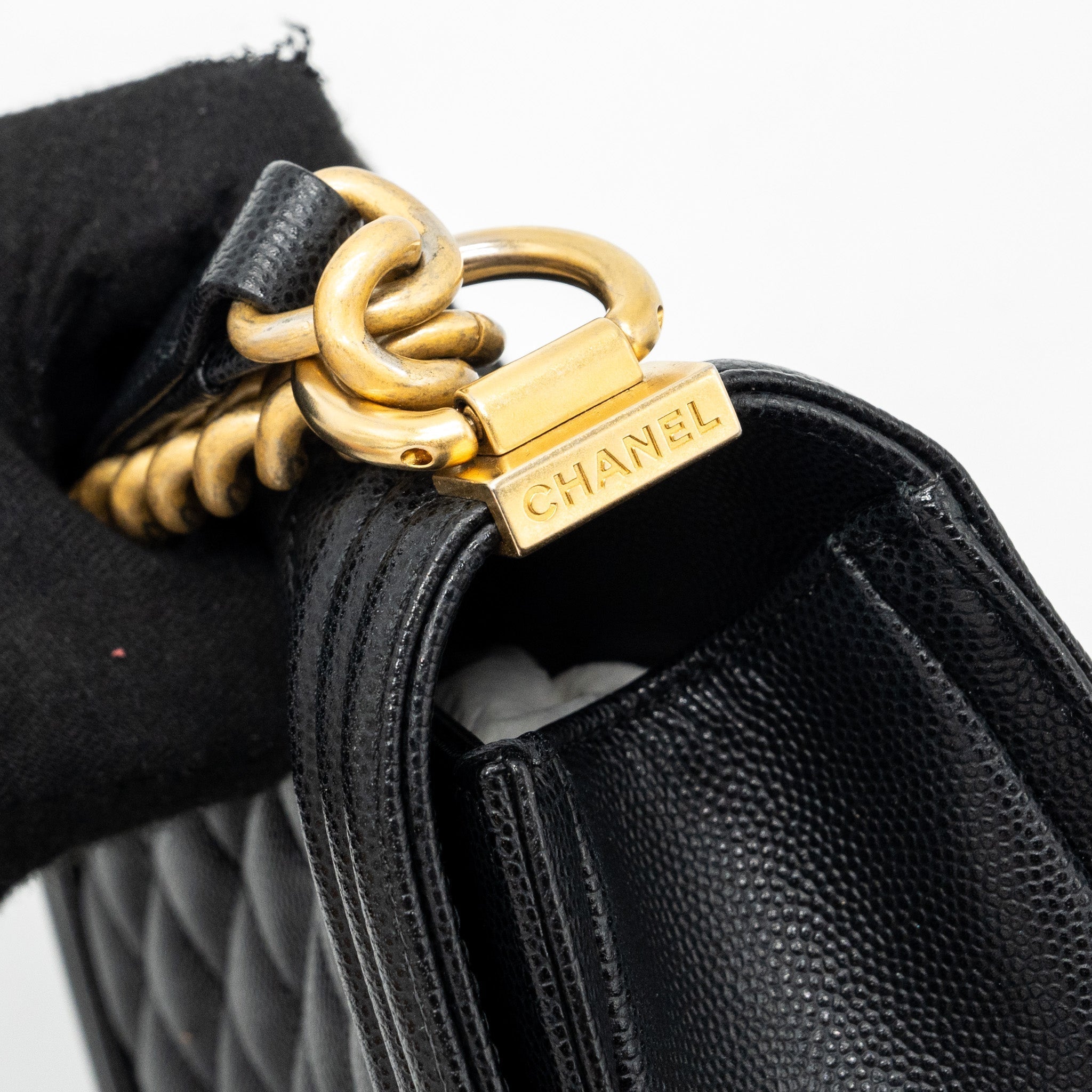 chanel-small-boy-bag-caviar-black-ghw-microchip-3