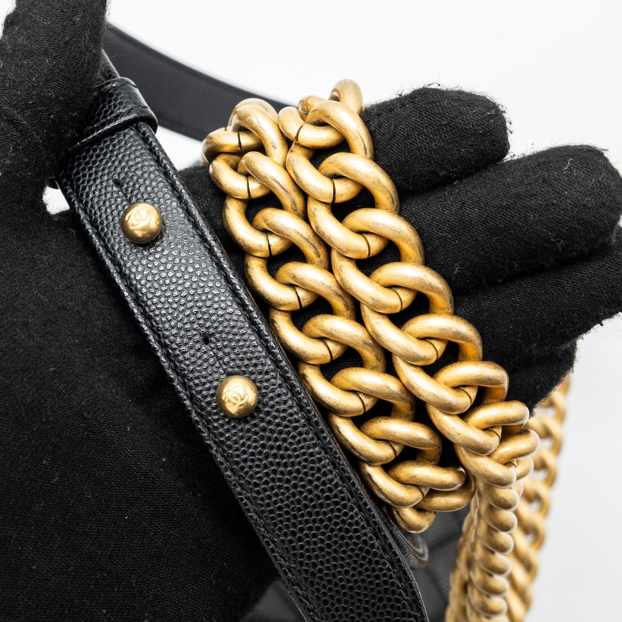 chanel-small-boy-bag-caviar-black-ghw-microchip-3