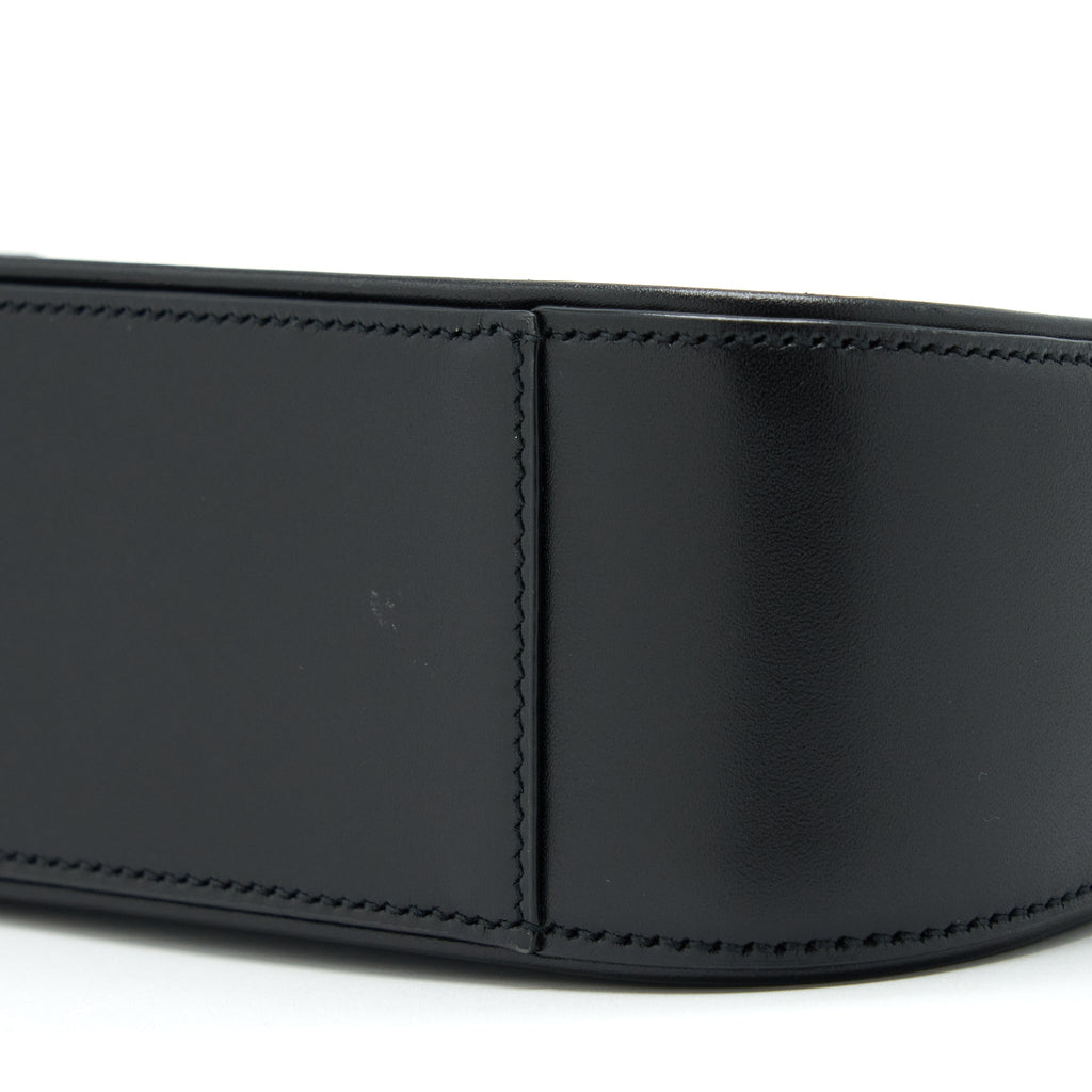 saint-laurent-ysl-le5-a7-hobo-bag-smooth-calfskin-black-ghw