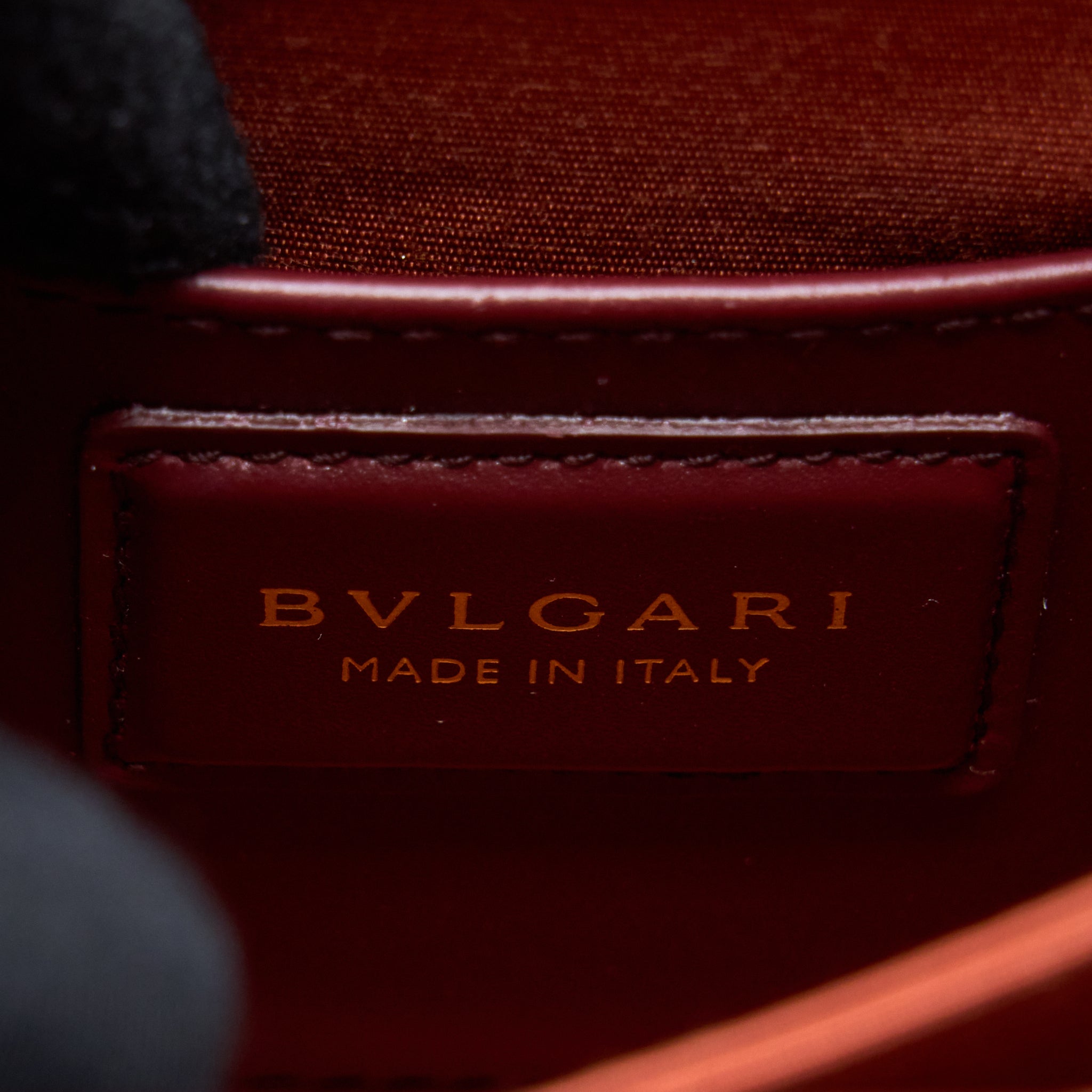 bvlgari-serpenti-forever-top-handle-bag-calfskin-multicoloured-lghw