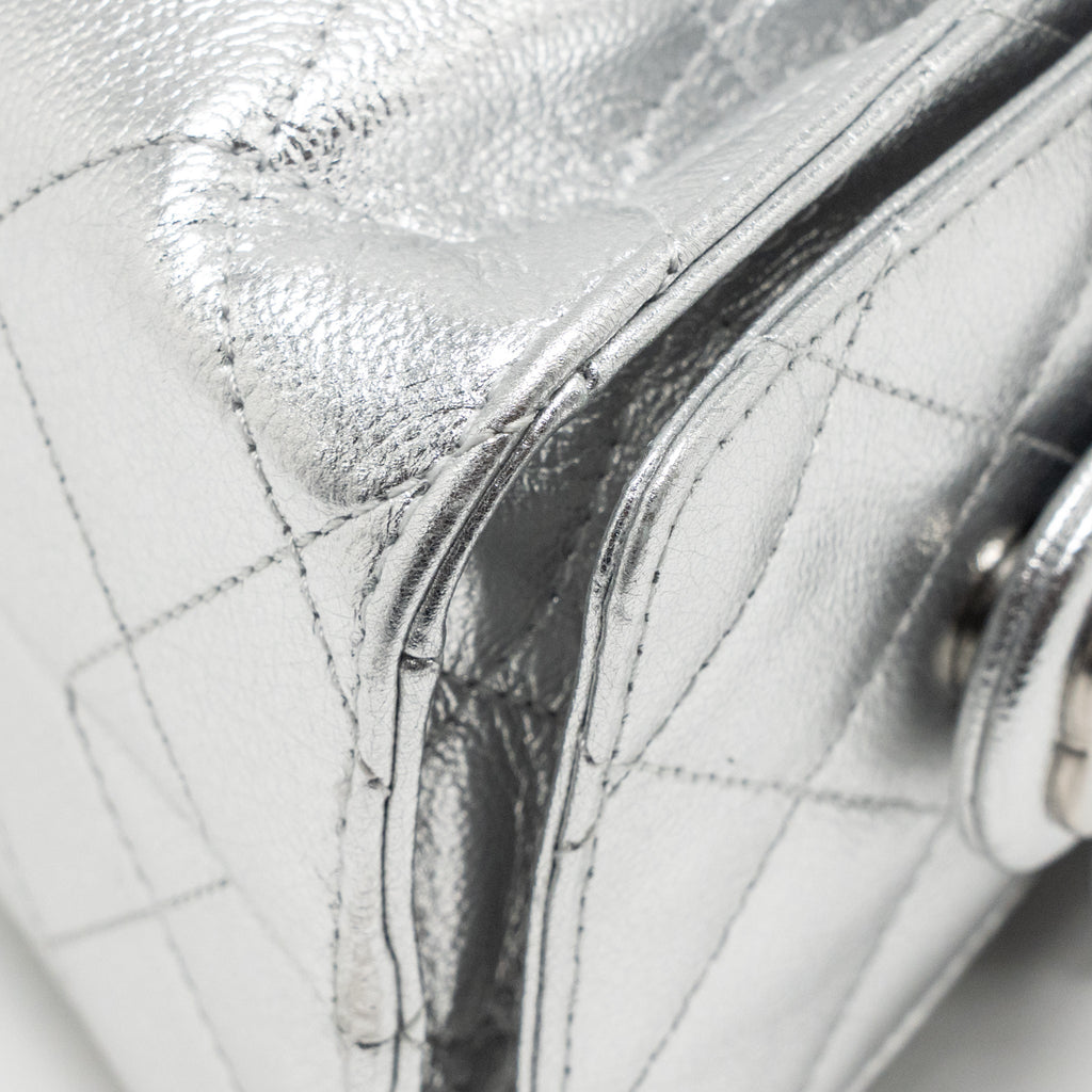 chanel-25-bag-silver