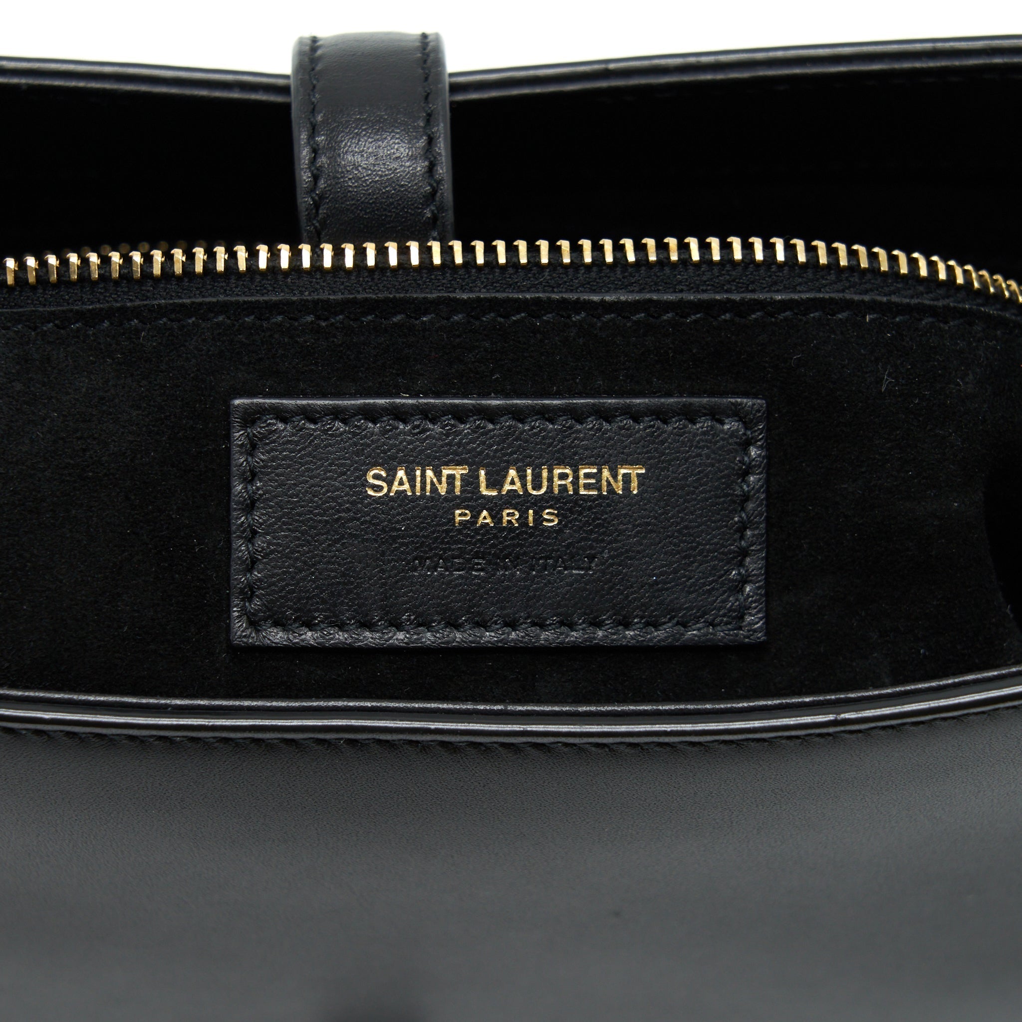 saint-laurent-ysl-le5-a7-hobo-bag-smooth-calfskin-black-ghw