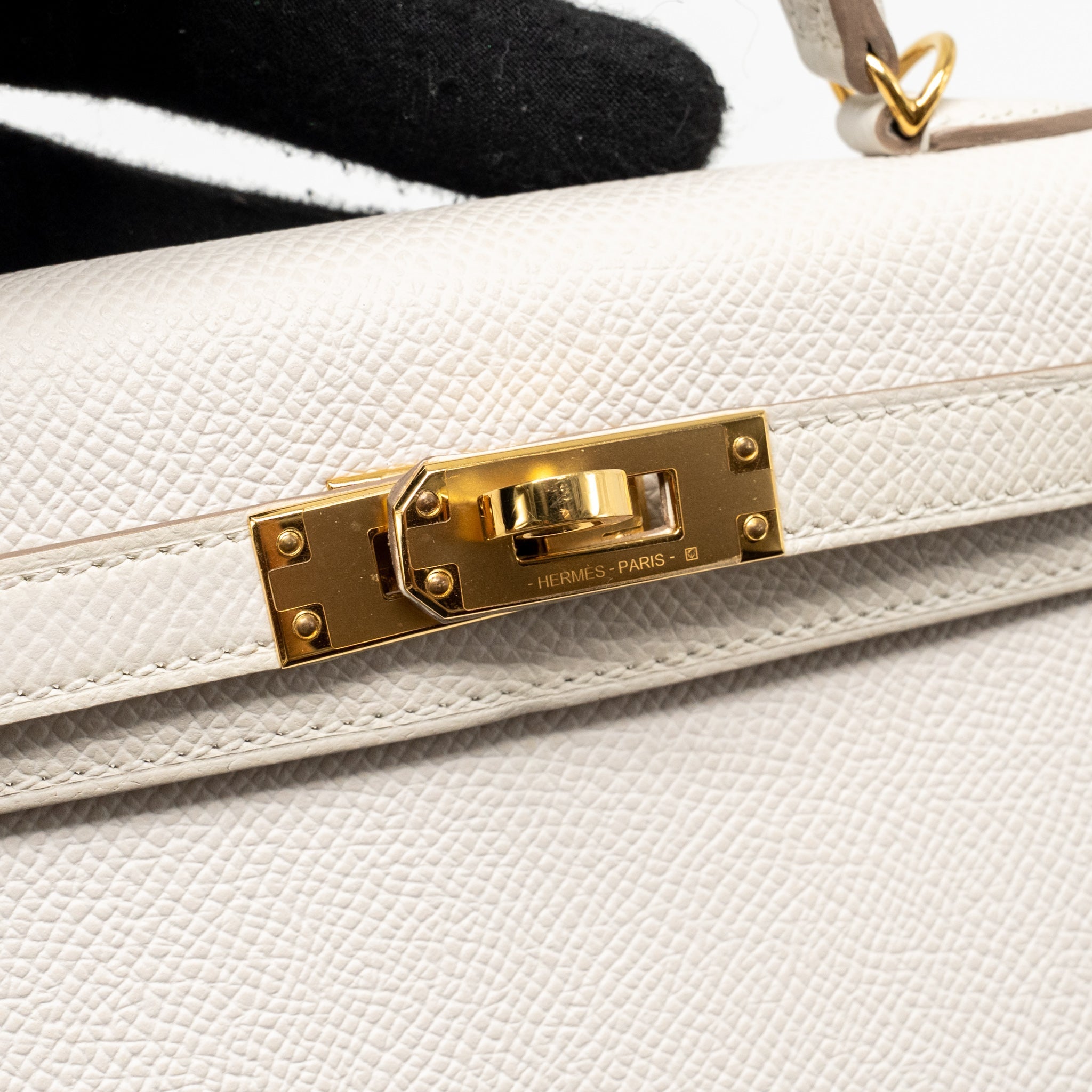 hermes-mini-kelly-ii-epsom-gris-pale-ghw-stamp-w