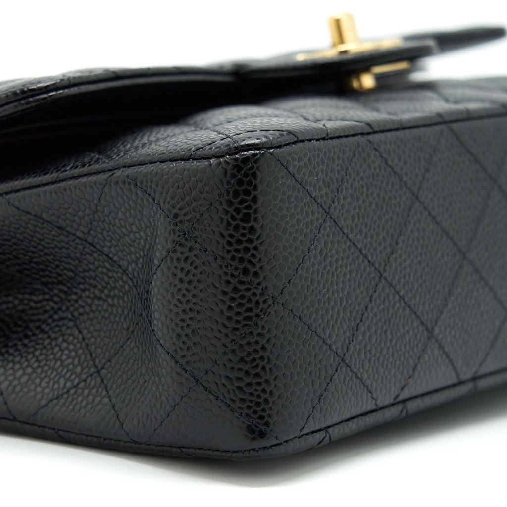 chanel-small-classic-double-flap-caviar-black-ghw-1