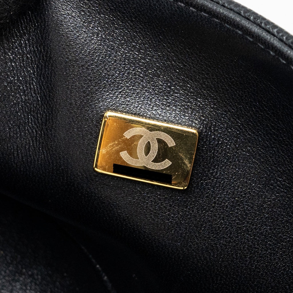 chanel-small-boy-bag-caviar-black-ghw-microchip-3