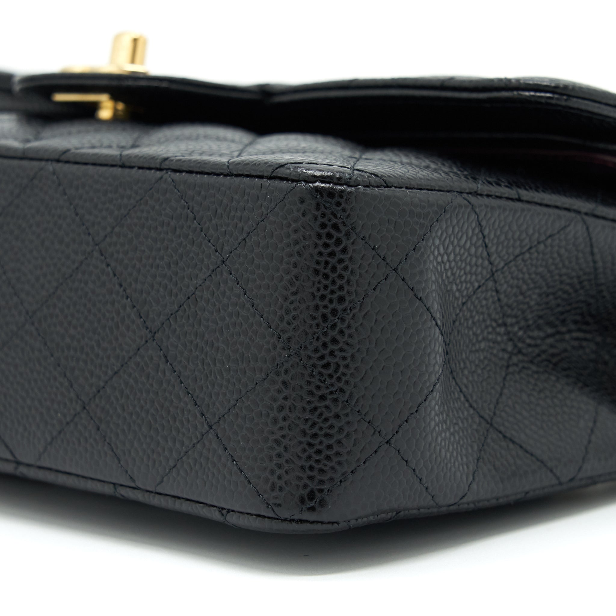 chanel-small-classic-double-flap-caviar-black-ghw-1