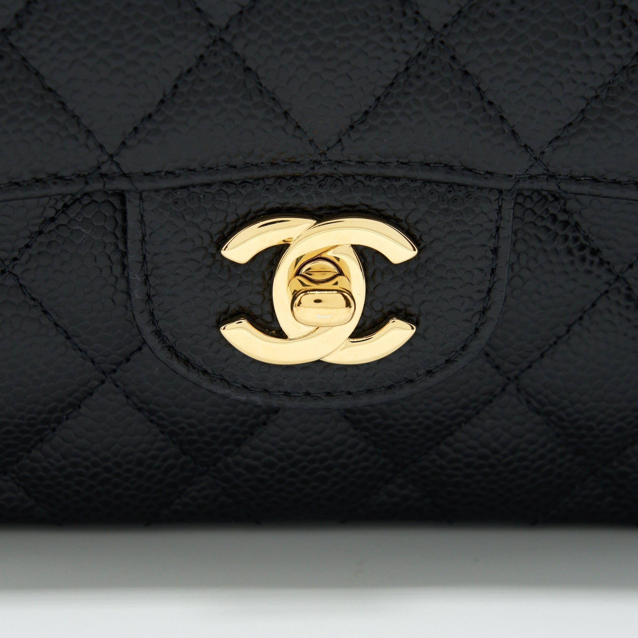 chanel-small-classic-double-flap-caviar-black-ghw-1