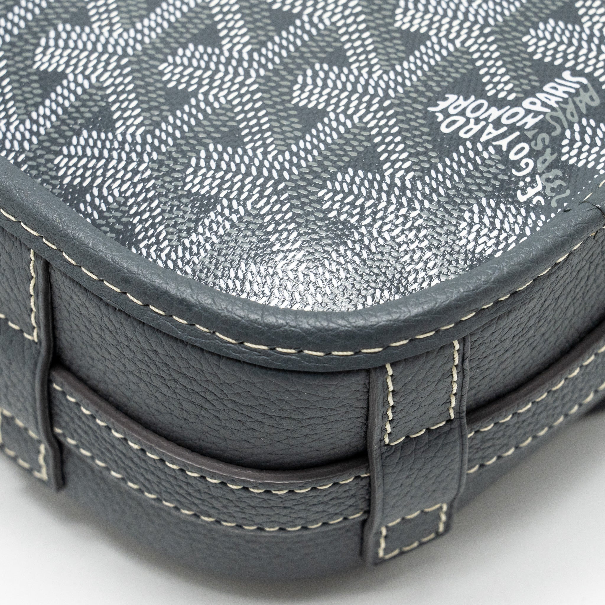 goyard-bag-grey