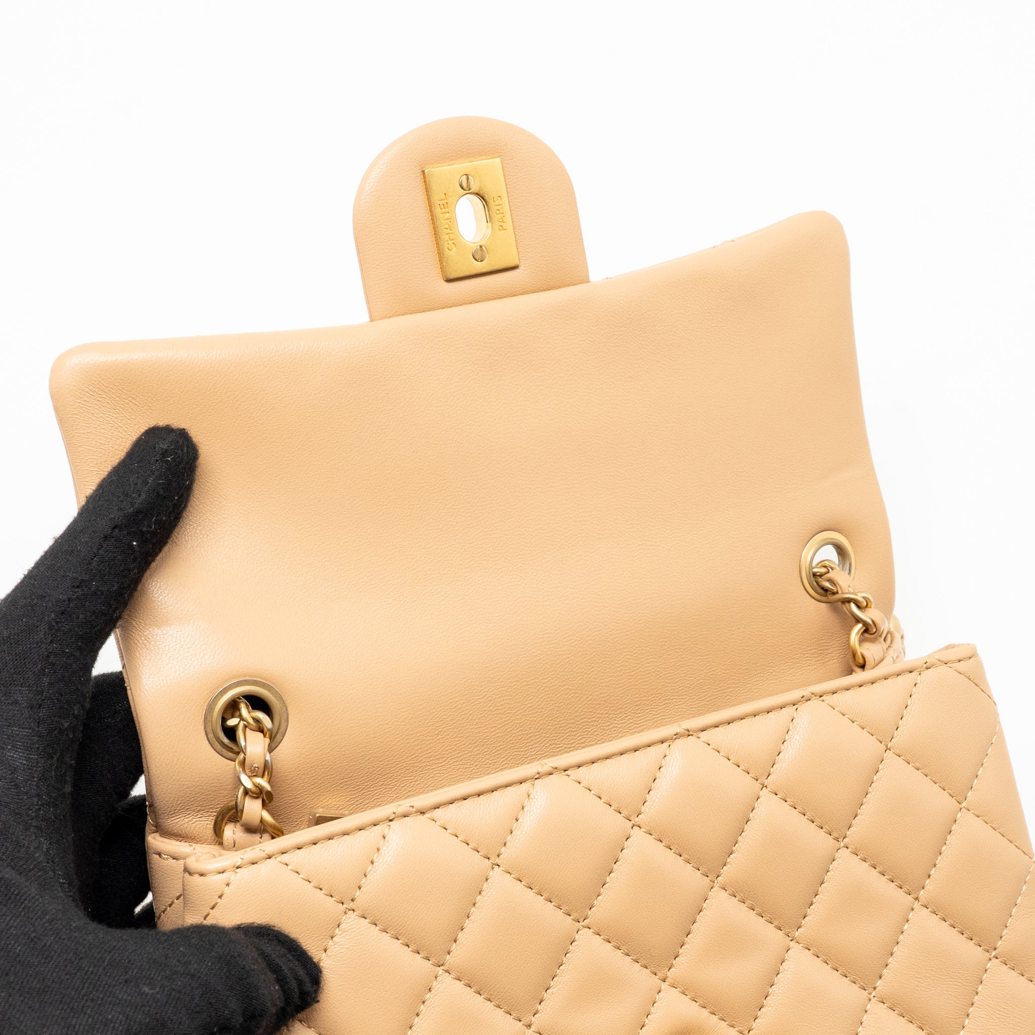 chanel-pearl-crush-mini-rectangular-flap-bag-lambskin-beige-ghw-microchip-1