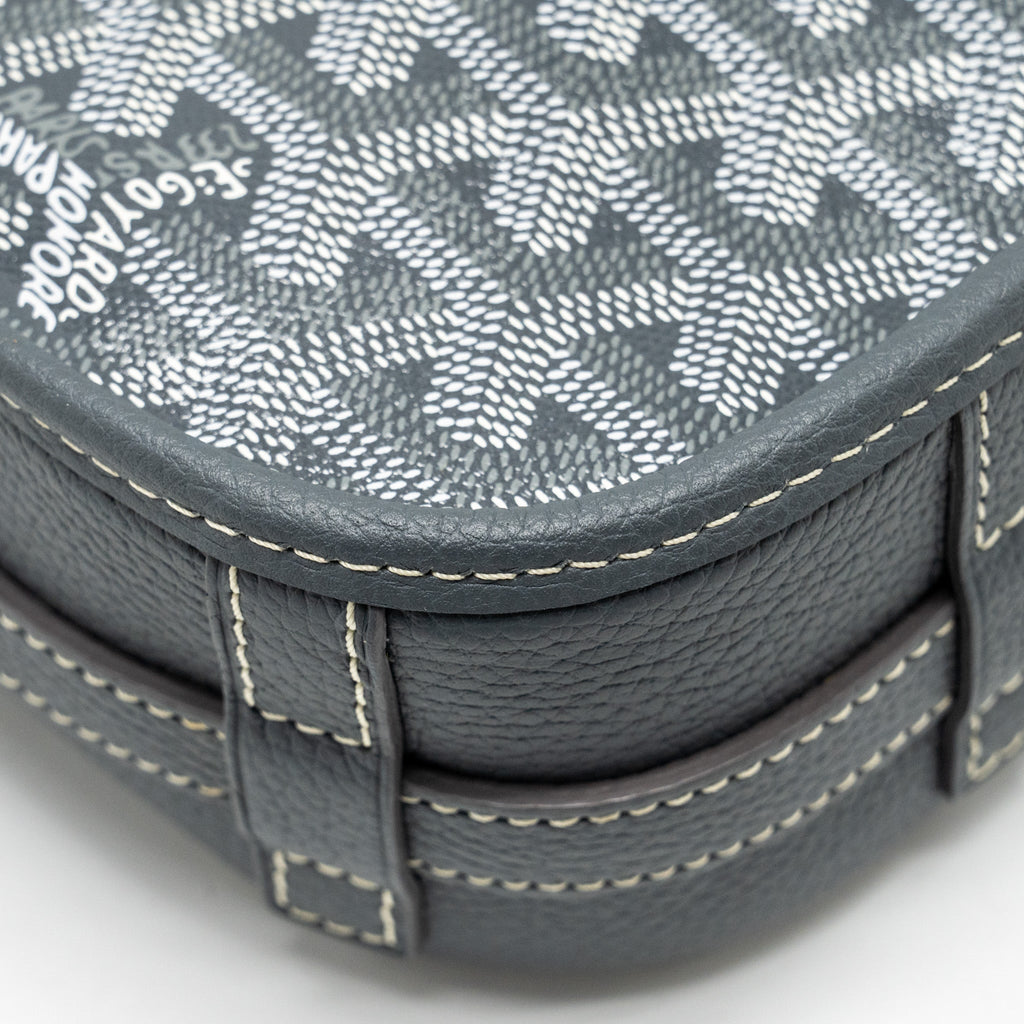 goyard-bag-grey