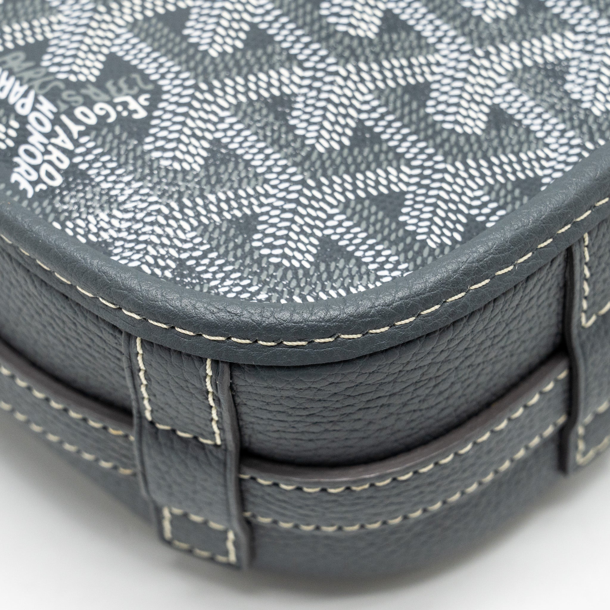 goyard-bag-grey