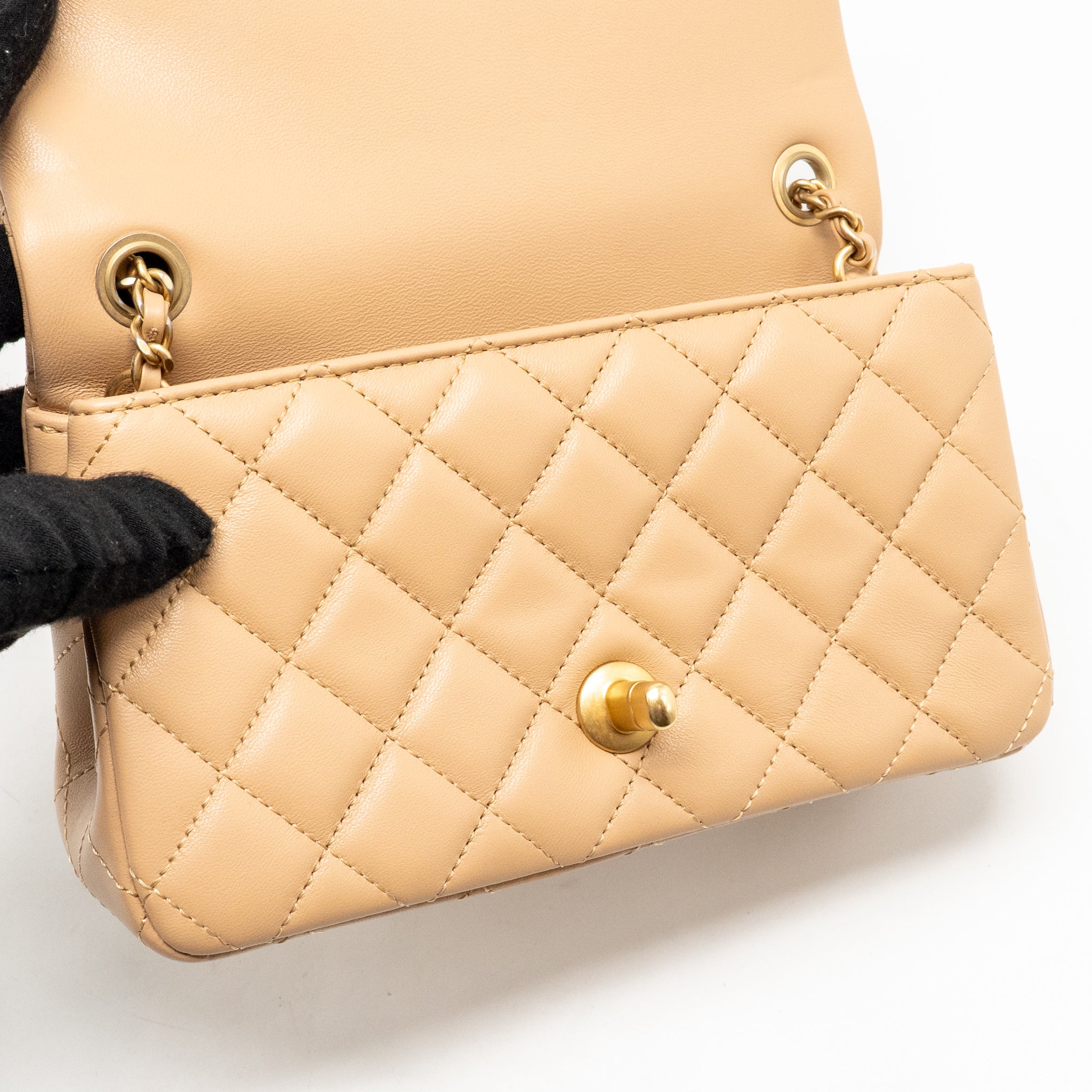 chanel-pearl-crush-mini-rectangular-flap-bag-lambskin-beige-ghw-microchip-1