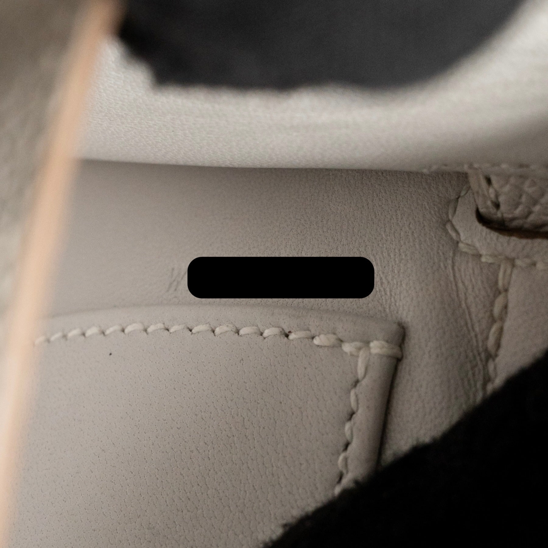 hermes-mini-kelly-ii-epsom-gris-pale-ghw-stamp-w