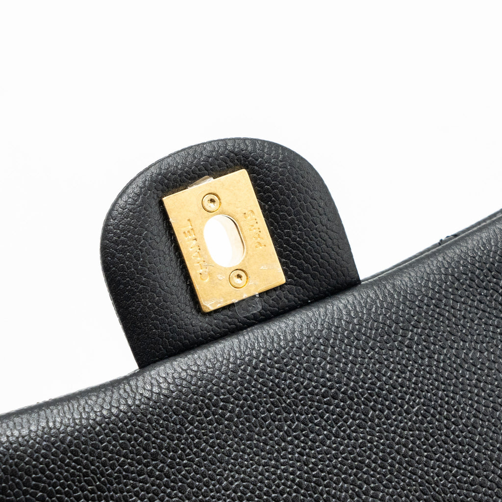 chanel-23p-coco-love-flap-bag-caviar-black-ghwmicrochip