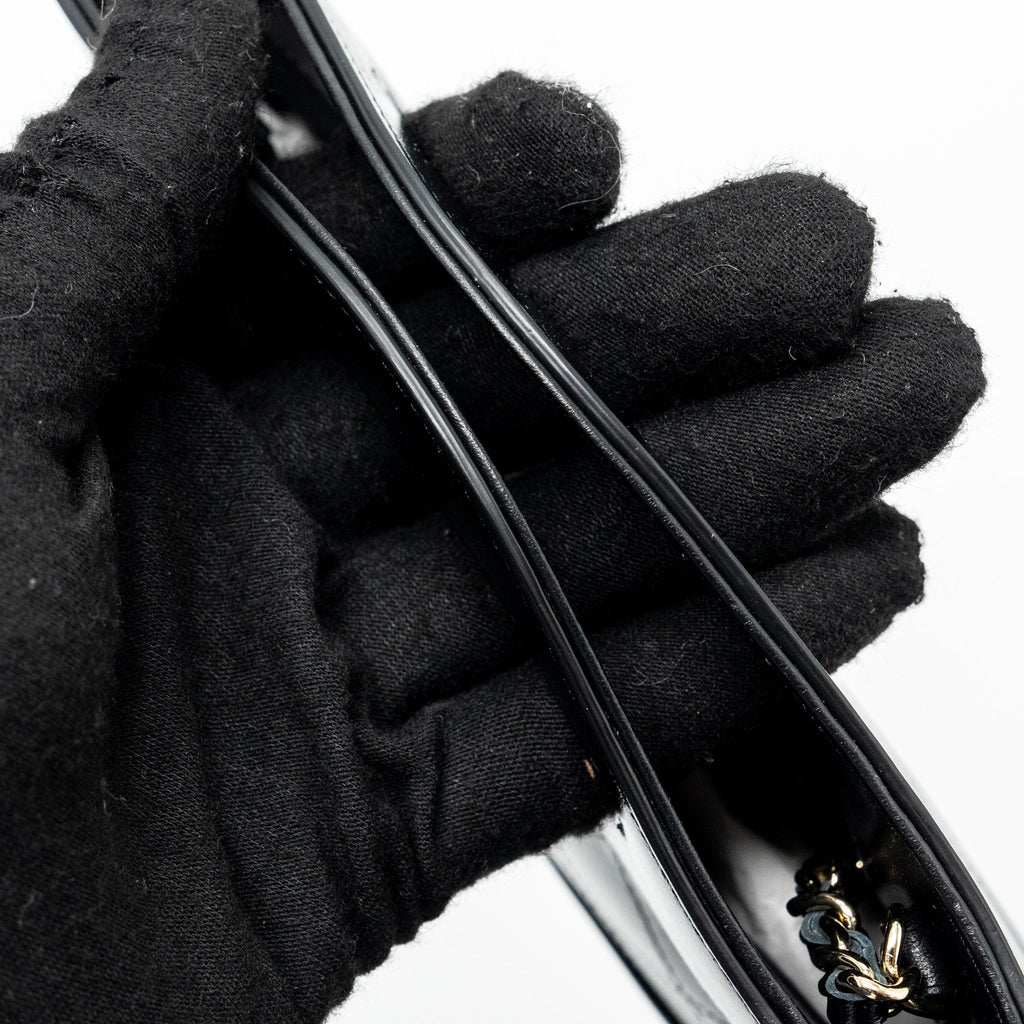 chanel-24c-mini-31-clutch-with-chain-shiny-calfskin-black-lghw-microchip