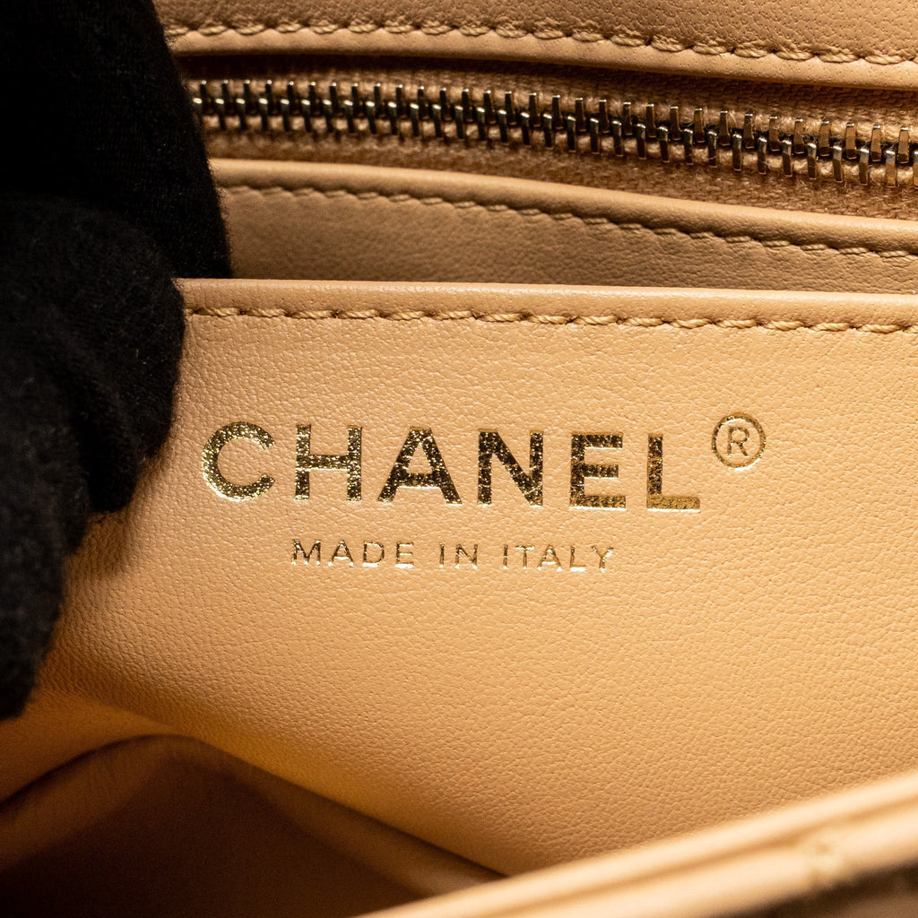 chanel-pearl-crush-mini-rectangular-flap-bag-lambskin-beige-ghw-microchip-1