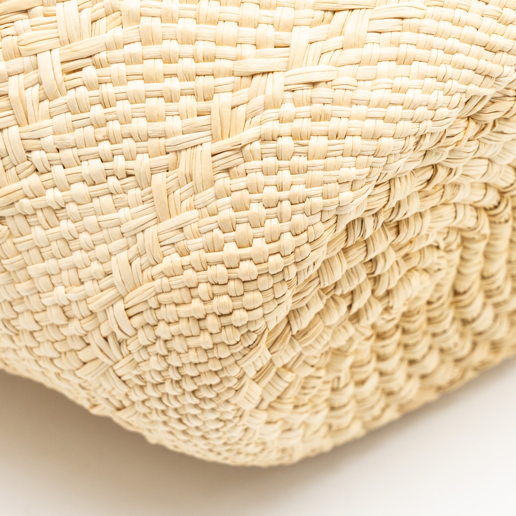 loewe-anagram-busket-small-bag-iraca-palm-calfskin-natural-tan