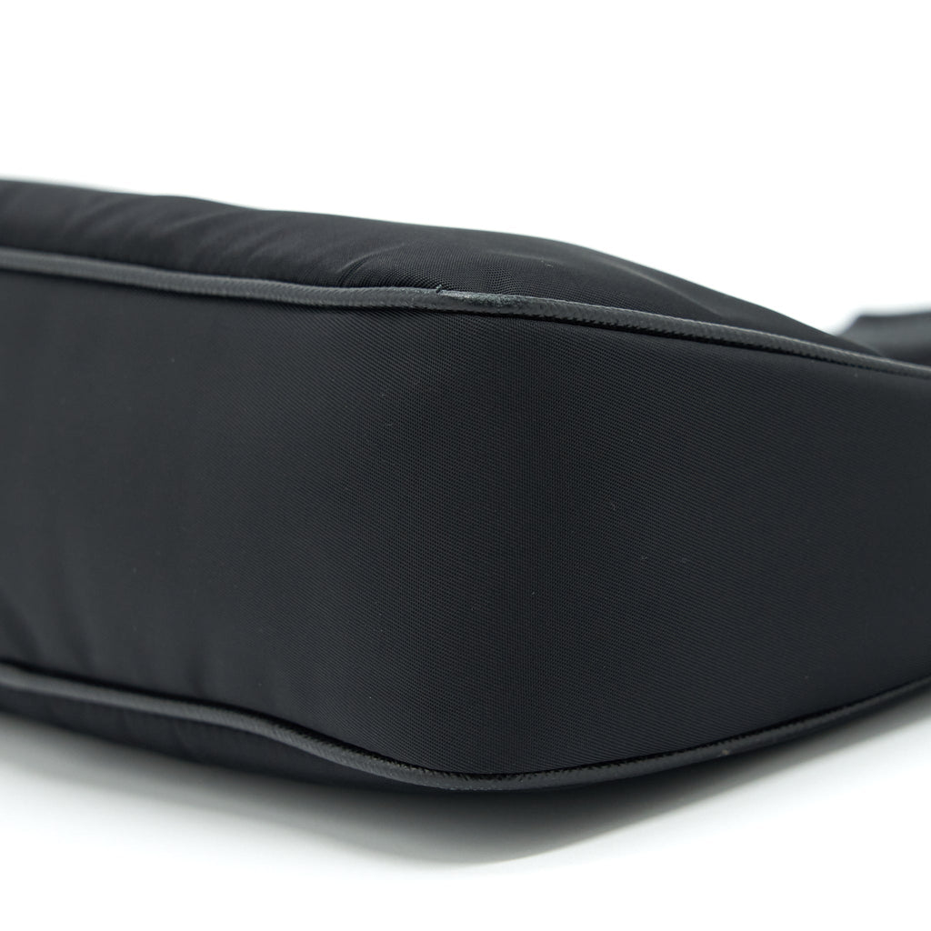 prada-re-edition-2005-nylon-bag-black-shw-1