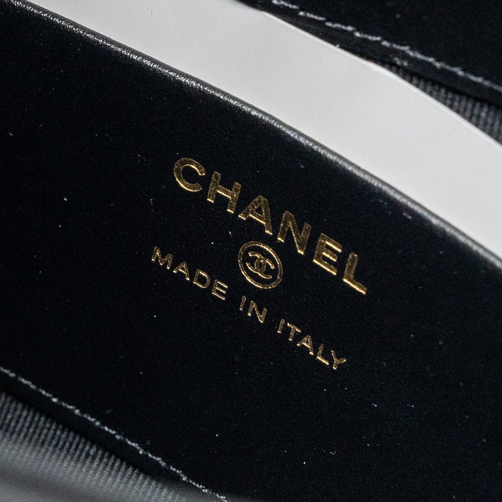 chanel-24c-mini-31-clutch-with-chain-shiny-calfskin-black-lghw-microchip