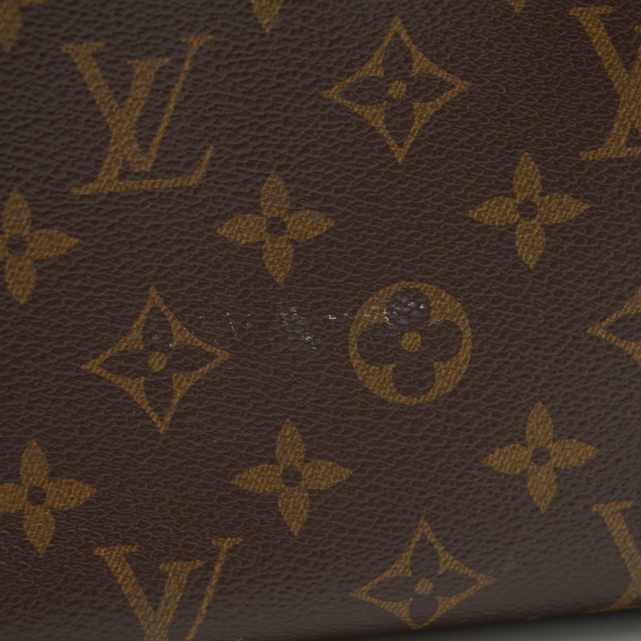 louis-vuitton-montaigne-bag-mm-monogram