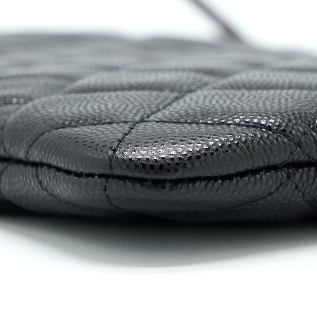 chanel-o-case-pouch-caviar-black-lghw