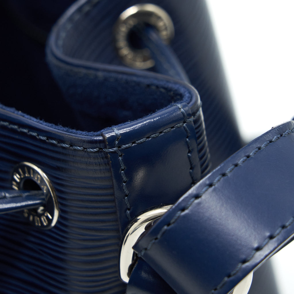 louis-vuitton-noe-bucket-bag-epi-leather-navy-shw